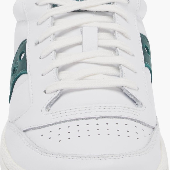 NWOT Saucony Men's White and Green Sneakers - Picture 3 of 6